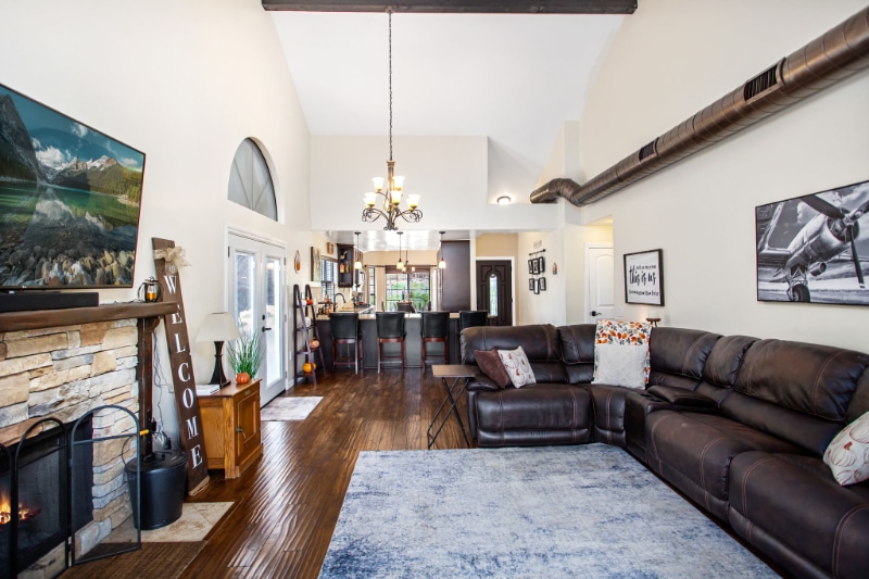 Building Photo - 24905 Abalar Way