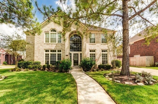 Building Photo - 2107 Pitching Wedge Ct