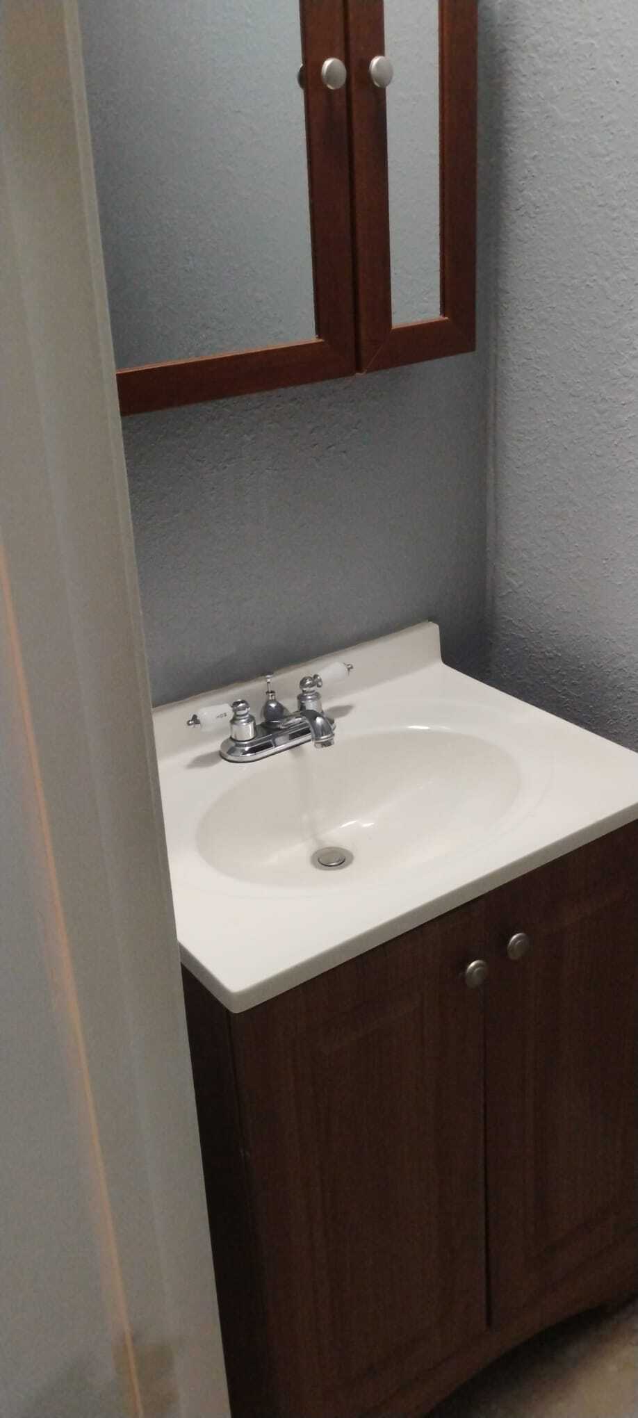 Building Photo - 2914 Bales Ave