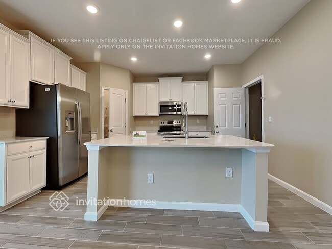 Building Photo - 7533 Chervil St