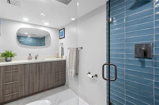 Building Photo - 3900 Galt Ocean Dr