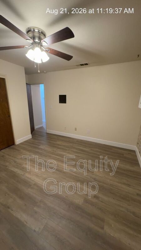 Building Photo - 2730 W Seeger Ave