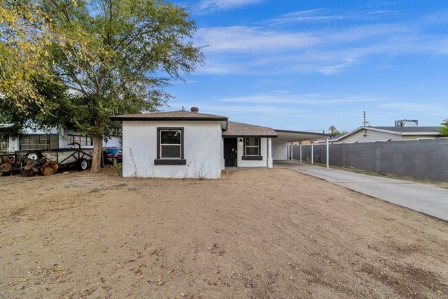 Building Photo - NEW Everything W/ Large Private Fenced yard