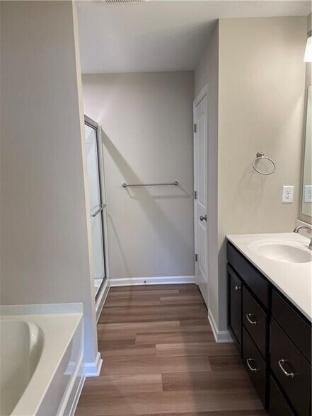 Building Photo - 21 Traminer Wy