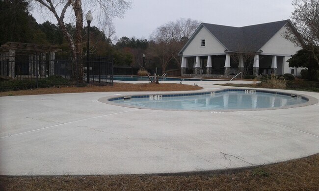 Building Photo - Large Home in the Northeast Area of Columbia