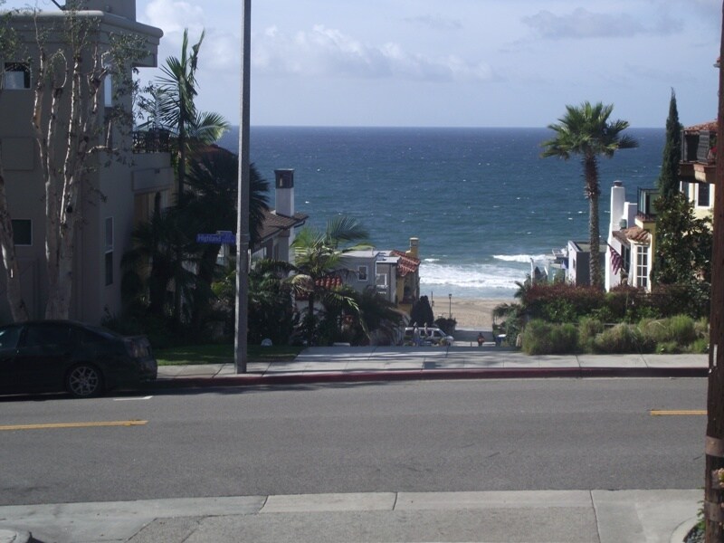 Building Photo - 2508 Highland Ave