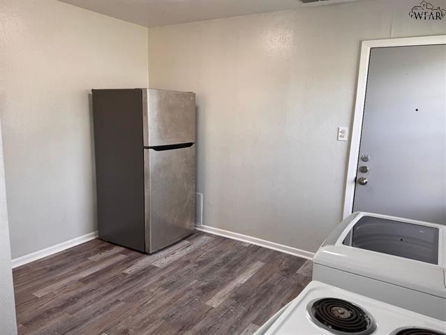 Building Photo - 1401 E Cortez Dr