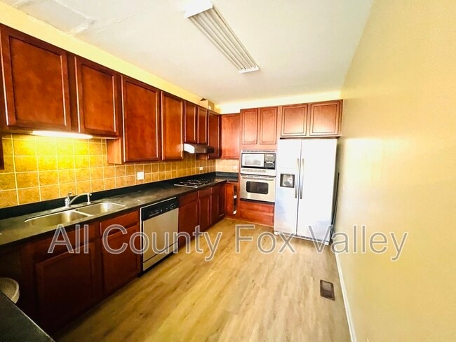 Building Photo - 1119 Loganbury Ct