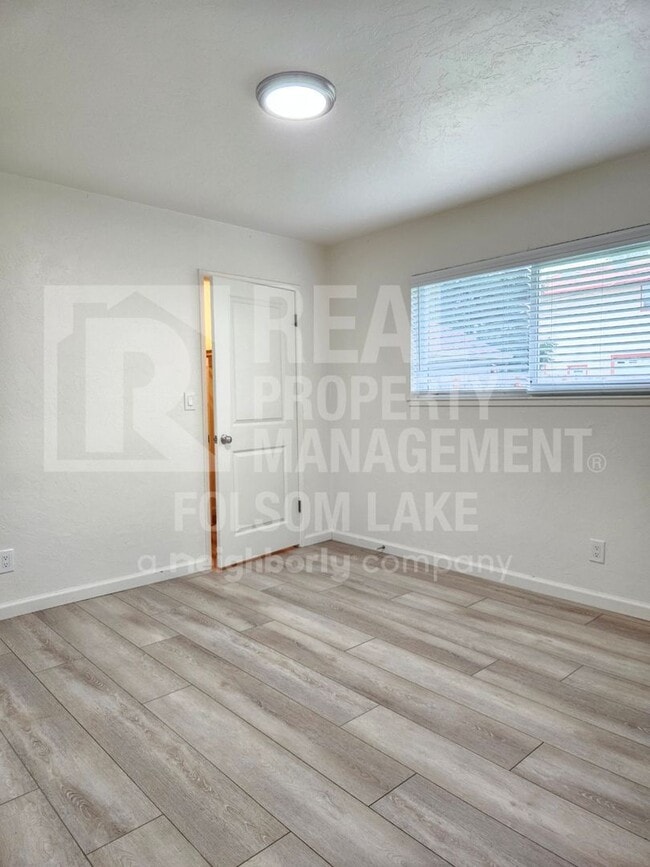 Building Photo - Coming Soon! 2bd 1ba home in the Sierra Vista Neighborhood of Roseville