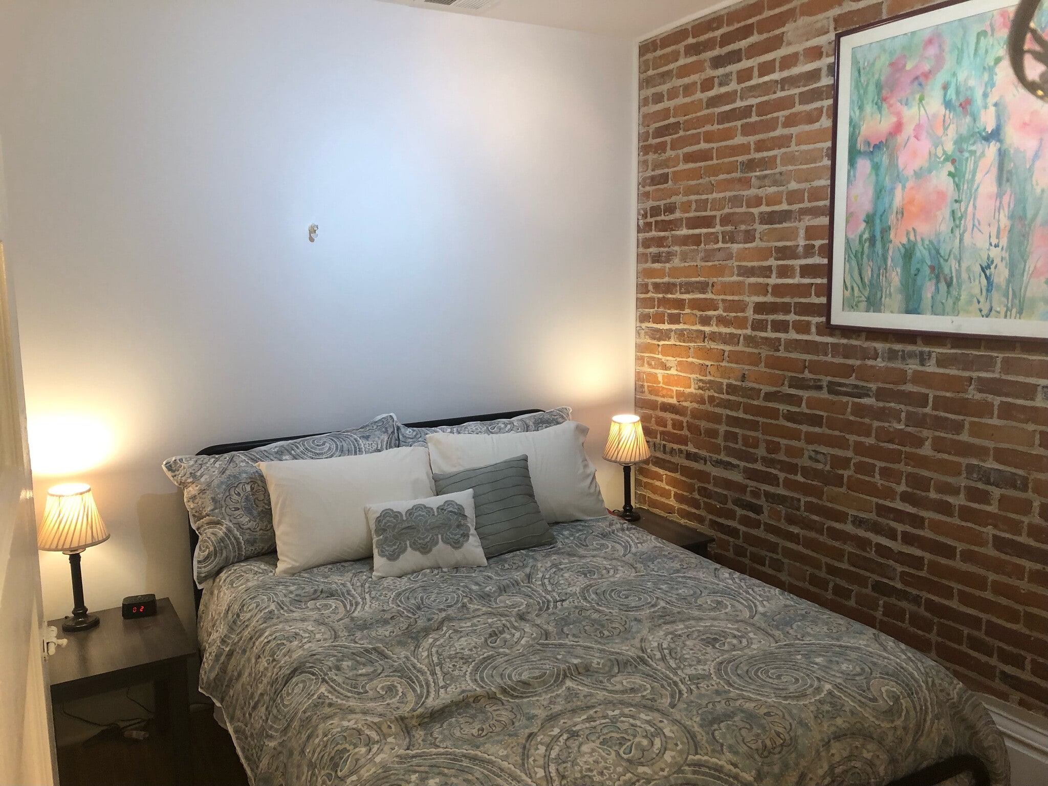 Bedroom - 104 7th St