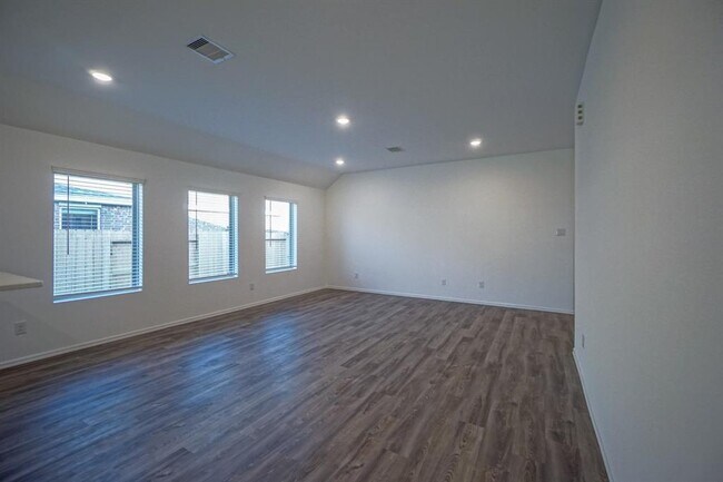 Building Photo - 5531 Knox Landing Dr