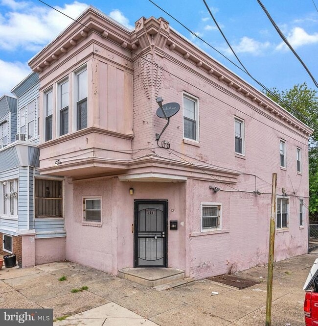 Building Photo - 401 W Wingohocking St