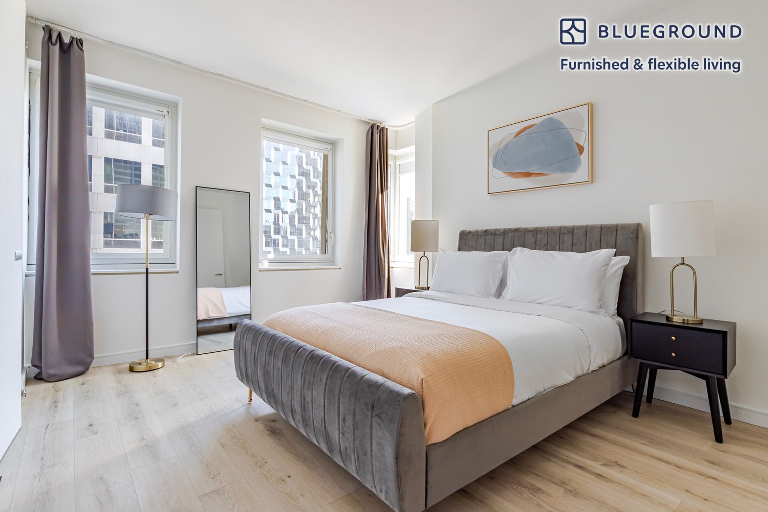 Building Photo - 70 W 45th St