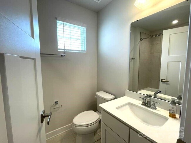 Building Photo - 10476 Dalton Woods Ct NW