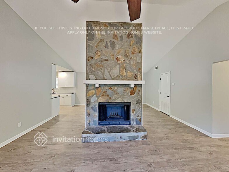 Building Photo - 3209 Meadowlark Ln NW
