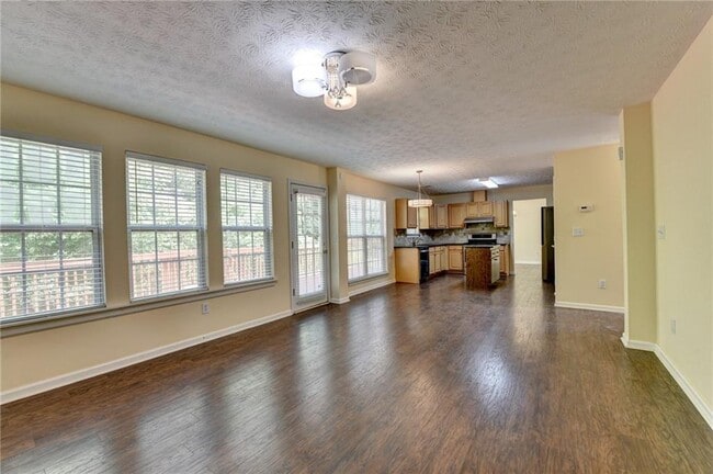Building Photo - 3380 McClure Woods Dr