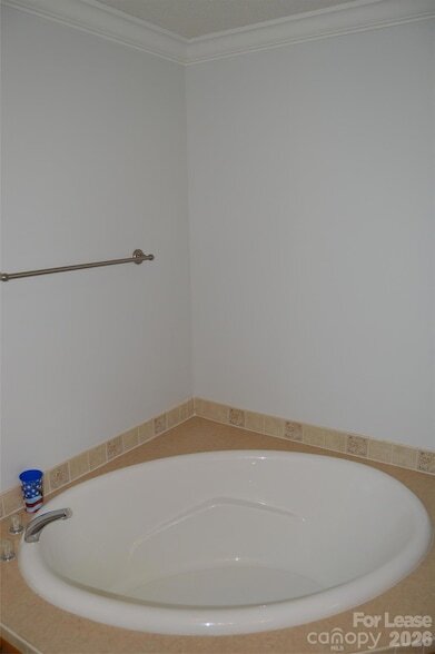 Building Photo - 118 Grain Dr