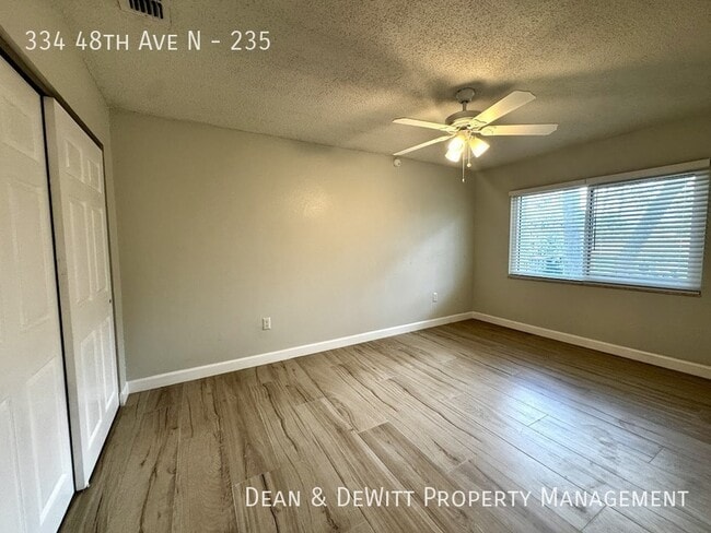 Building Photo - 334 48th Ave N