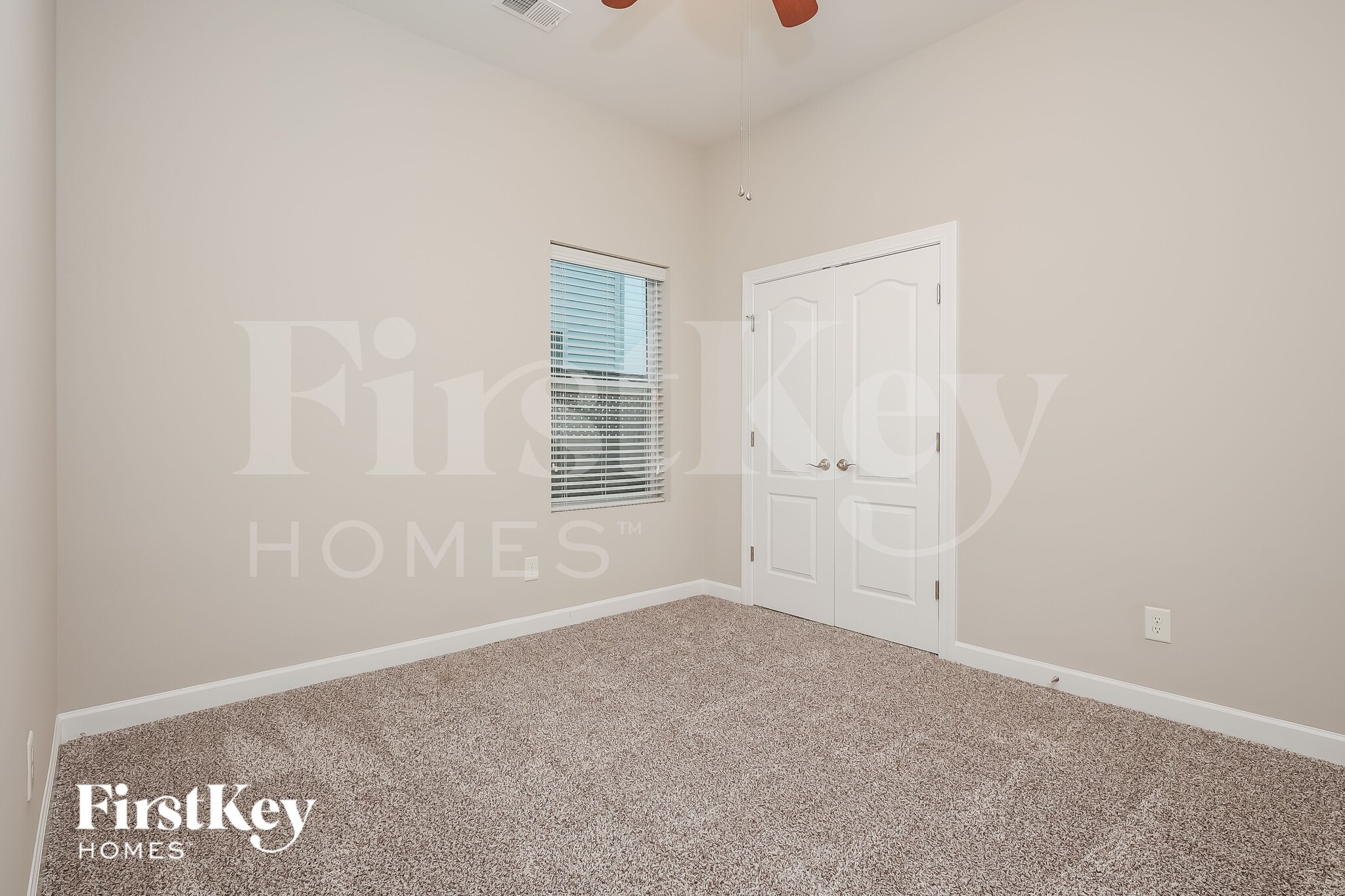 Building Photo - 215 Topsaw Ln