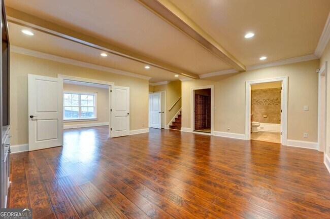Building Photo - 1049 Highland Village Trail