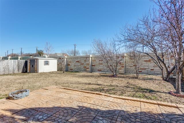Building Photo - 3825 Miramar Dr