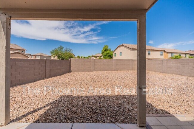 Building Photo - 28214 N Quartz Way