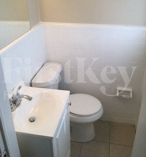 Building Photo - 1843 Wee Kirk Rd SE