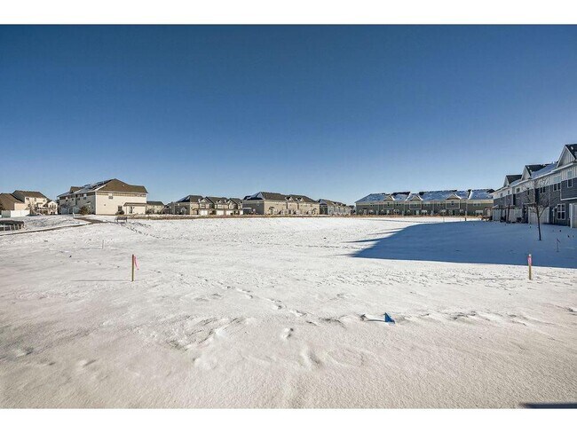 Building Photo - 1082 Jubert Dr
