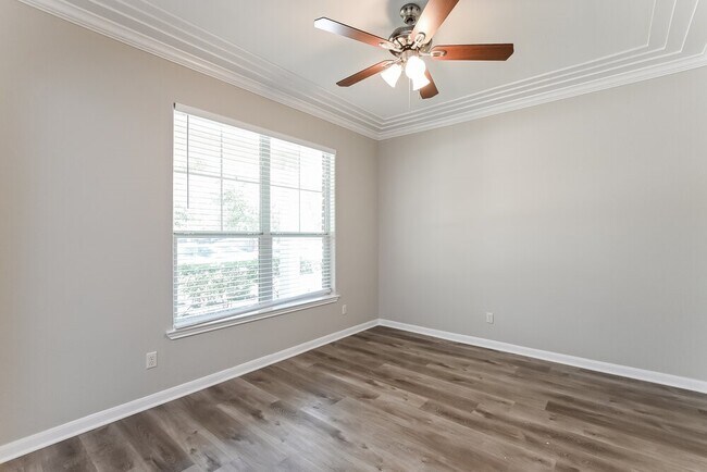 Building Photo - 17611 Sulphur Strm Ct