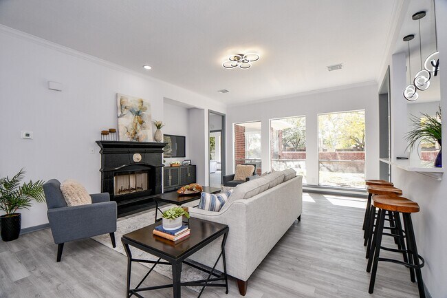 Building Photo - 20011 Polly Creek Way