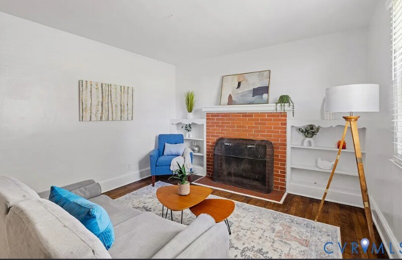 Building Photo - 2303 Parkside Ave