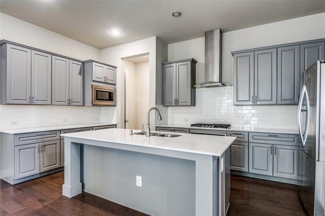 Building Photo - 9456 Kavik St