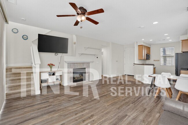 Building Photo - 5 Outer Banks Pl