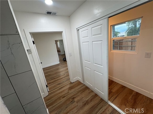 Building Photo - 1362 Garnet St