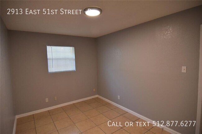Building Photo - 2913 E 51st St