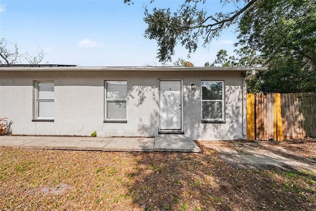 Building Photo - 3605 Temple St