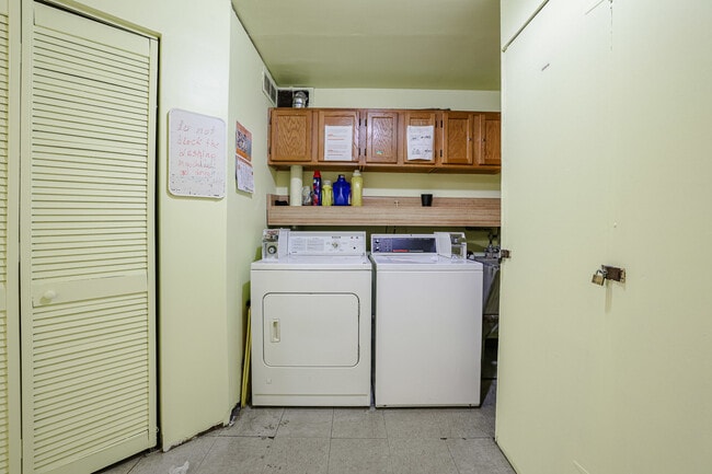 Building Photo - 2222 N Harlem Ave