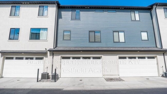 Building Photo - 419 Wood Stream Rd