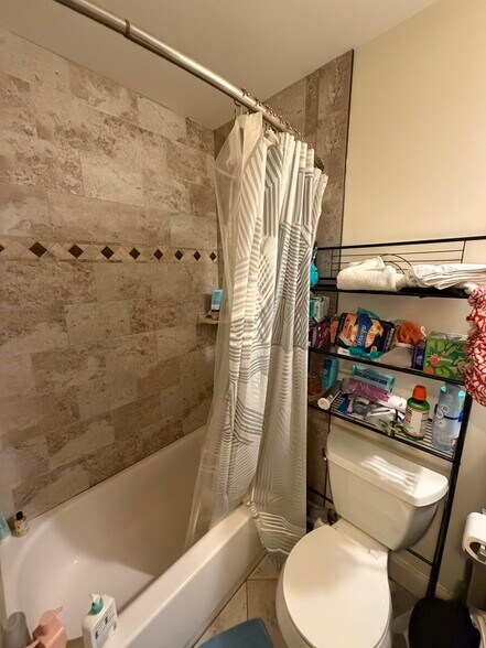 Building Photo - 1029 Tremont St