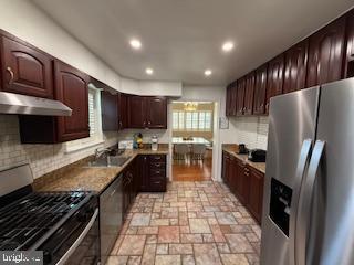 Building Photo - 8613 Leonard Dr
