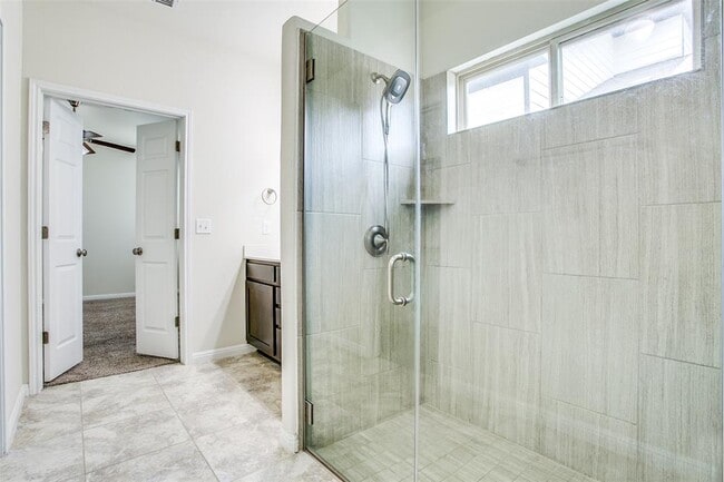 Building Photo - 9804 Tolima Dr