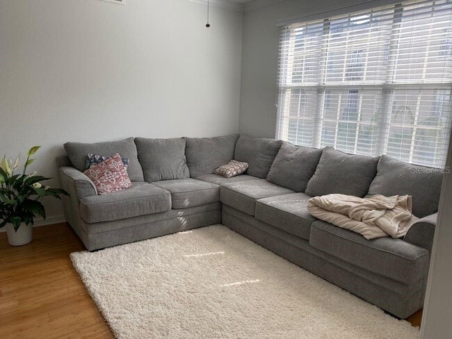 Building Photo - 501 Knights Run Ave