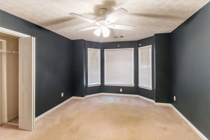 Building Photo - 2945 Camary Pl Dr SE