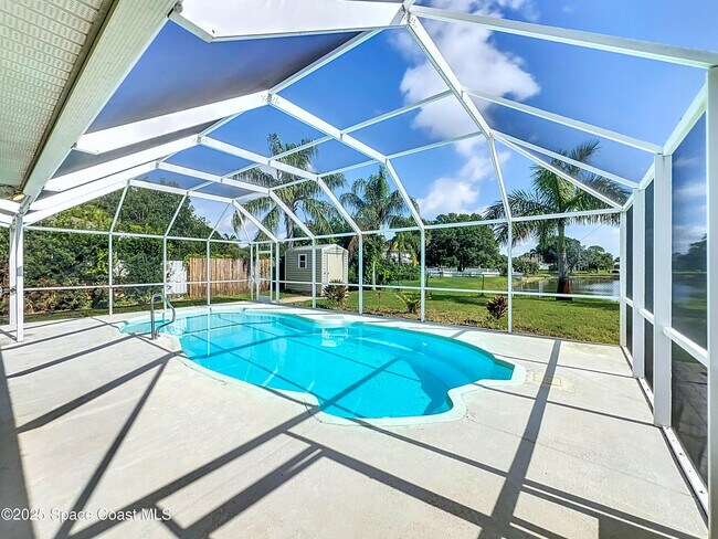 Building Photo - 1342 Richwood Cir