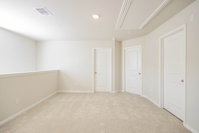 Building Photo - 8215 Burnt Orchid Dr