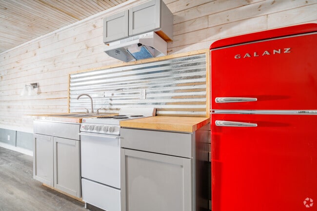 Building Photo - Salado Creek Villas Apartments