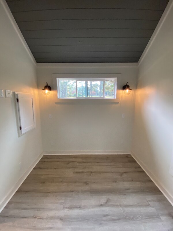 Building Photo - 9 Tiny Home Cir