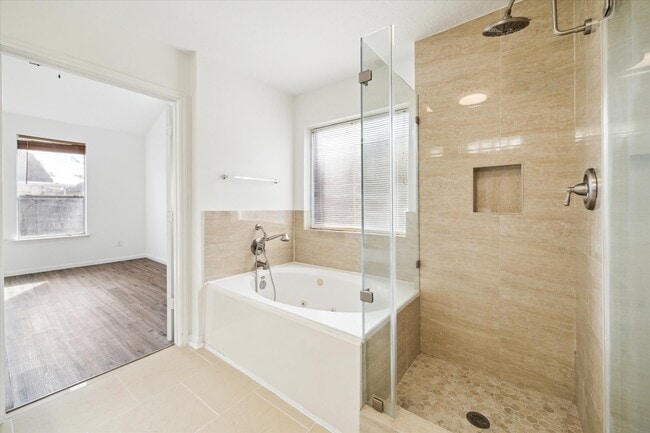 Building Photo - 4910 Sterling Crossing