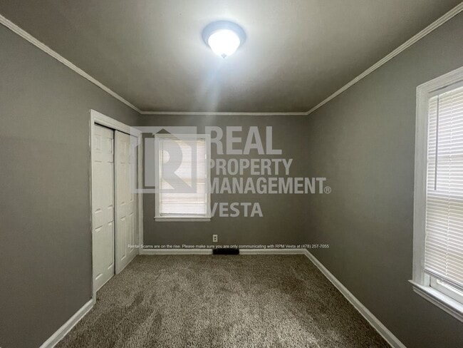 Building Photo - 2674 Pauladale Dr