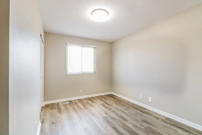 Building Photo - 3222 Flintbrook Cir